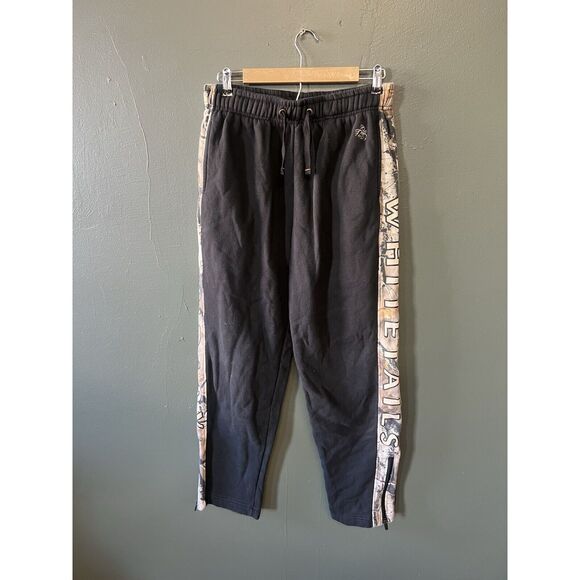 Legendary Whitetails Mens Black Camo Pullon Athletic Sweatpants Size Medium - Picture 1 of 3